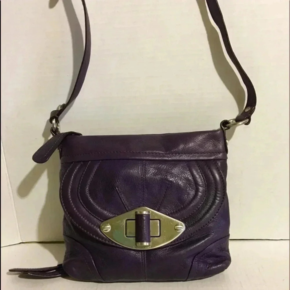 B. Makowsky purple leather crossbody handbag - Picture 1 of 8